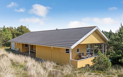 Jeip - 2.1Km from the Sea: Sommerhus, Skur, Hytte, Stuehus, Prærie, Hytte, Lade, Bjælkehytte, Garden Bygninger