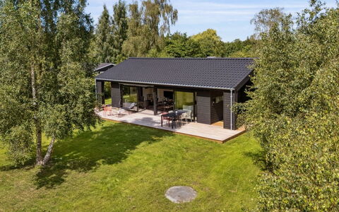 Herulf - 450M from the Sea: Hjem, Sommerhus, Veranda, Sidespor, Stuehus, Udendørs Struktur