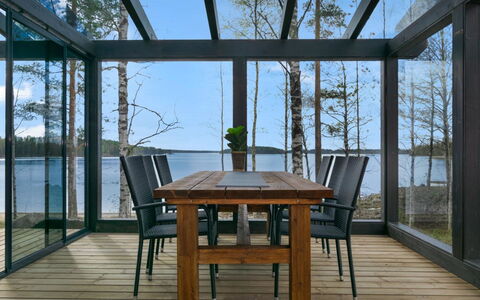 Tervaranta: Møbel, Træ, Bord, Stol, Udendørs Møbler, Køkken & Spisebord, Udendørs Bord, Etage, Gulvbelægning, Veranda