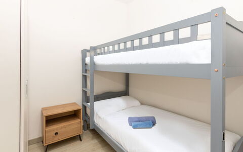 Patios: Køjeseng, Seng, Soveværelse, Sengetøj, Etage, Indretning, Gulvbelægning, Sengetøj, Bed Frame, Møbel