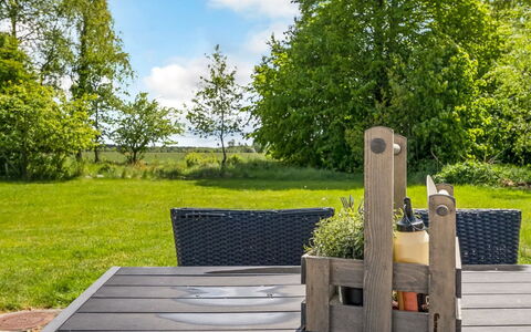 Aatos - 2Km from the Sea: Træ, Hjem, Veranda, Dæk, Hårdttræ, Tag, Bejdse, Trægulve, Eco Hotel