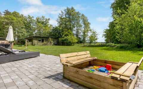 Aatos - 2Km from the Sea: Træ, Hjem, Veranda, Dæk, Hårdttræ, Tag, Bejdse, Trægulve, Eco Hotel
