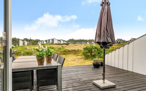 Nis - 900M from the Sea