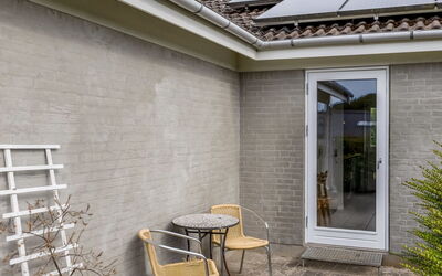 Tolke - 400M from the Sea