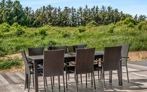 Merta - 800M from the Sea: Træ, Hjem, Veranda, Dæk, Hårdttræ, Tag, Bejdse, Trægulve, Eco Hotel
