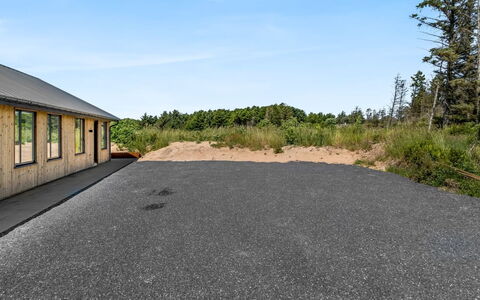 Merta - 800M from the Sea: Træ, Hjem, Veranda, Dæk, Hårdttræ, Tag, Bejdse, Trægulve, Eco Hotel