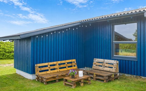 Iiris - 200M from the Sea: Træ, Hjem, Veranda, Dæk, Hårdttræ, Tag, Bejdse, Trægulve, Eco Hotel