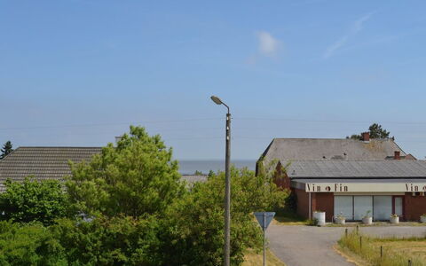 Albina - 4.5Km from the Sea: Himmel, Hjem, Tag, Boligområde, Hus, Land Lot, Menneskelig Bosættelse, Landdistrikt, Pol