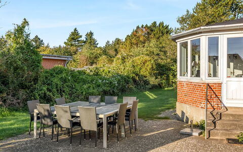 Albina - 4.5Km from the Sea: Estate, Skygge, Indkørsel, Stuehus