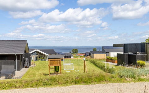 Heidie - 600M from the Sea: Tag, Hus, Hjem, Sommerhus, Sidespor, Estate, Indkørsel, Garden Bygninger, Gård, Skur