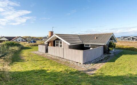 Gritt - 400M from the Sea: Sommerhus, Skur, Hytte, Stuehus, Prærie, Hytte, Lade, Bjælkehytte, Garden Bygninger
