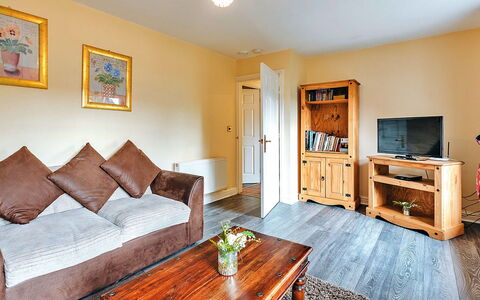 Netley Hall - Rose: Dæk, Skygge, Hårdttræ, Udendørs Møbler, Altan, Planke, Eco Hotel, Svømmepøl, Trægulve, Udvej