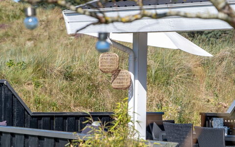 Greta - 2.5Km from the Sea: Træ, Hjem, Veranda, Dæk, Hårdttræ, Tag, Bejdse, Trægulve, Eco Hotel