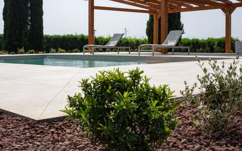 Villa Leone Reale: Have, Svømmepøl, Skygge, Landscaping, Backyard, Gård, Eco Hotel, Udendørs Møbler, Design, Flise