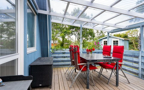 Annalia - 400M from the Sea: Græs, Græs-, Land Lot, Sommerhus, Landdistrikt, Eng, Garden Bygninger, Have, Skur