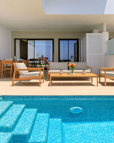 D'Mediterranea Private Pool & Sauna