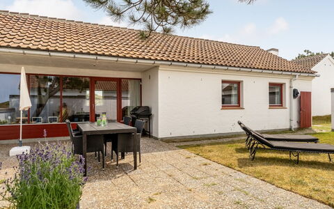 Aike - 1Km from the Sea: Træ, Hjem, Veranda, Dæk, Hårdttræ, Tag, Bejdse, Trægulve, Eco Hotel
