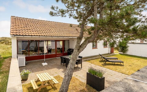 Aike - 1Km from the Sea: Træ, Hjem, Veranda, Dæk, Hårdttræ, Tag, Bejdse, Trægulve, Eco Hotel