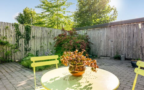 Meglena - 250M from the Sea: Græs, Græs-, Land Lot, Sommerhus, Landdistrikt, Eng, Garden Bygninger, Have, Skur