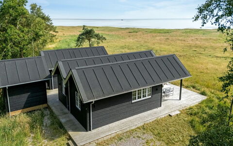 Farman - 150M from the Sea: Træ, Hjem, Veranda, Dæk, Hårdttræ, Tag, Bejdse, Trægulve, Eco Hotel