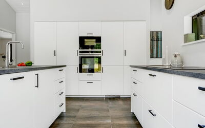 Sighvat - 300M from the Sea