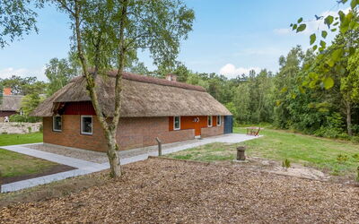 Menard - 1.2Km from the Sea