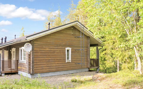 Ahma: Bygning, Vindue, Træ, Hus, Sidespor, Sommerhus, Hjem, Tag, Landdistrikt, Land Lot