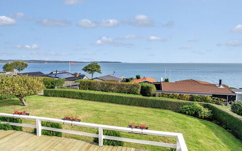 Fani - 150M from the Sea: Coastal Og Oceaniske Landskabsformer, Kyst, Hav, Ocean, Kyst, Landscaping, Lyd, Tropics, Bugt, Walkway