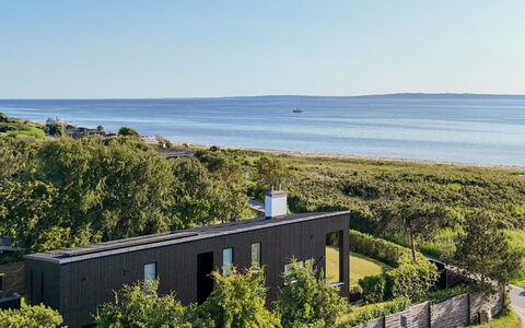 Nille - 30M from the Sea: Træ, Hjem, Veranda, Dæk, Hårdttræ, Tag, Bejdse, Trægulve, Eco Hotel