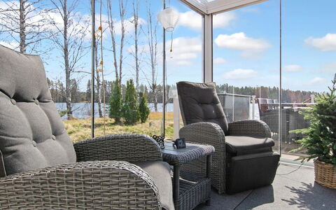 Kesäranta: Udendørs Møbler, Møbel, Stol, Jern, Wicker, Udendørs Bord, Gårdhave, Altan, Armlæn, Stueplante