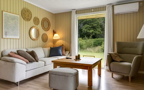 Göran - 30Km from the Sea: Sommerhus, Backyard, Gård, Garden Bygninger, Skur, Sidespor, Udendørs Møbler, Bjælkehytte, Udendørs Struktur, Hytte