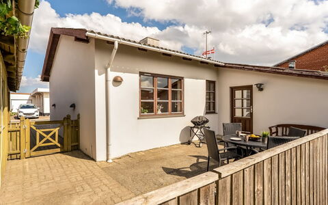 Antine - 400M from the Sea: Lejlighed, Ejerlejlighed, Estate, Altan, Villa, Hotel