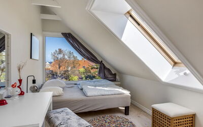 Paale - 208M from the Sea
