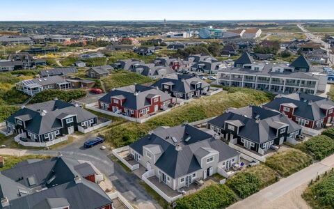 Hildegerd - 100M from the Sea: Sommerhus, Skur, Hytte, Stuehus, Prærie, Hytte, Lade, Bjælkehytte, Garden Bygninger