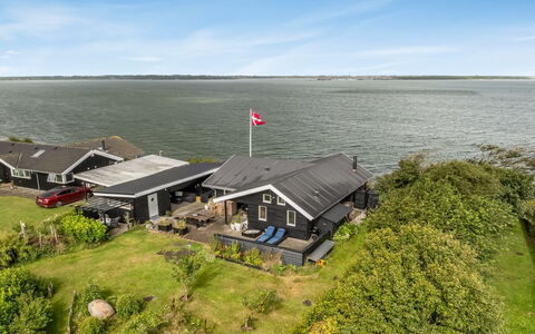 Diderik - 20M to the Fjord: Sommerhus, Backyard, Gård, Garden Bygninger, Skur, Sidespor, Udendørs Møbler, Bjælkehytte, Udendørs Struktur, Hytte