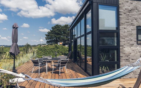 Bondi - 75M from the Sea: Græs, Græs-, Land Lot, Sommerhus, Landdistrikt, Eng, Garden Bygninger, Have, Skur