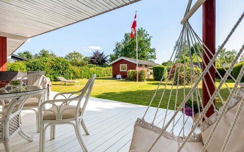 Viktoria - 500M from the Sea: Græs, Græs-, Land Lot, Sommerhus, Landdistrikt, Eng, Garden Bygninger, Have, Skur