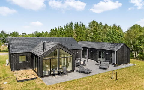 Abiorn - from the Sea: Sommerhus, Backyard, Gård, Garden Bygninger, Skur, Sidespor, Udendørs Møbler, Bjælkehytte, Udendørs Struktur, Hytte