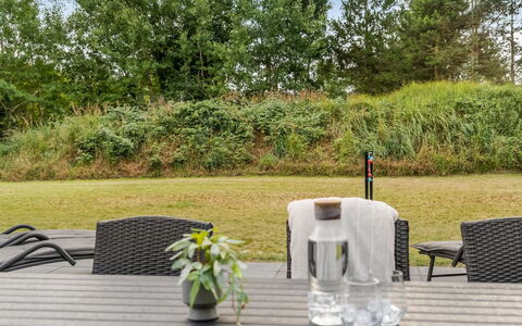 Abiorn - from the Sea: Sommerhus, Backyard, Gård, Garden Bygninger, Skur, Sidespor, Udendørs Møbler, Bjælkehytte, Udendørs Struktur, Hytte