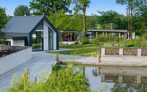 Romance & Relax Villa: Busk, Hjem, Have, Sommerhus, Estate, Skygge, Landscaping, Eco Hotel, Garden Bygninger, Gård