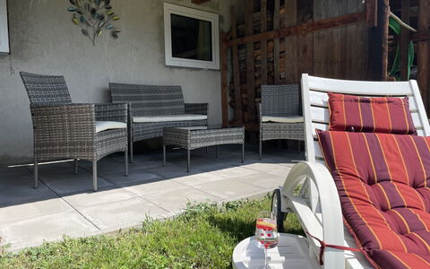 Panoramaperle: Møbel, Udendørs Møbler, Stol, Bord, Udendørs Bord, Kaffebord, Have, Backyard, Skygge, Gårdhave