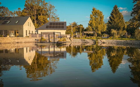 Luxury Retreat Resort: Vand, Træ, Vandløb, Vandvej, Bank, Afspejling, Hjem, Sø, Kanal, Dam
