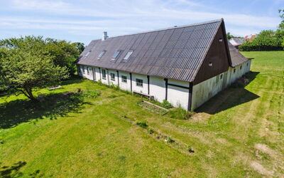 Aarni - 6.5Km from the Sea