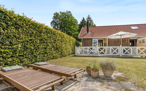 Elviira - 200M from the Sea: Hjem, Sommerhus, Veranda, Sidespor, Stuehus, Udendørs Struktur