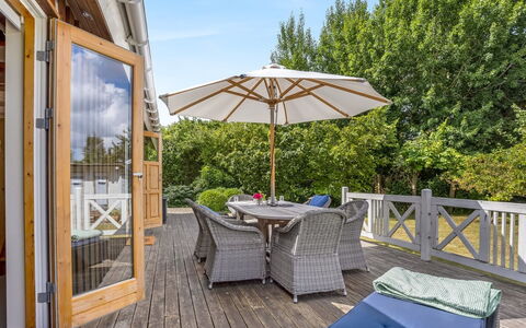 Elviira - 200M from the Sea: Hjem, Sommerhus, Veranda, Sidespor, Stuehus, Udendørs Struktur