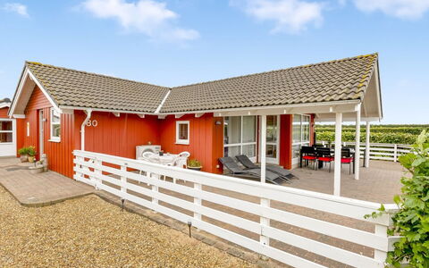 Trifun - 300M from the Sea: Hus, Tag, Hjem, Sommerhus, Estate, Stuehus, Villa, Veranda, Sidespor