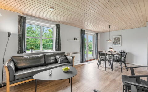 Roland - 200M to the Fjord: Lejlighed, Ejerlejlighed, Estate, Altan, Villa, Hotel