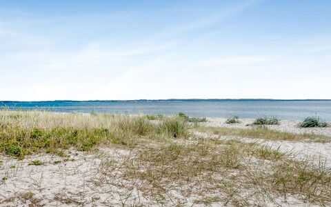 Jyrki - 100M from the Sea: Himmel, Blå, Daytime, Naturligt Miljø, Horisont, Økoregion, Sommer, Strand, Almindeligt