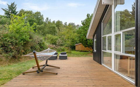 Selvi - 2.2Km from the Sea: Træ, Møbel, Lejlighed, Værelse, Loft, Bejdse, Stol, Hårdttræ, Klarlak, Tømmer