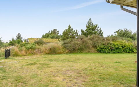 Selvi - 2.2Km from the Sea: Indretning, Loft, Lejlighed, Gulvbelægning, Møbel, Etage, Værelse, Belysning, Hjem, Couch